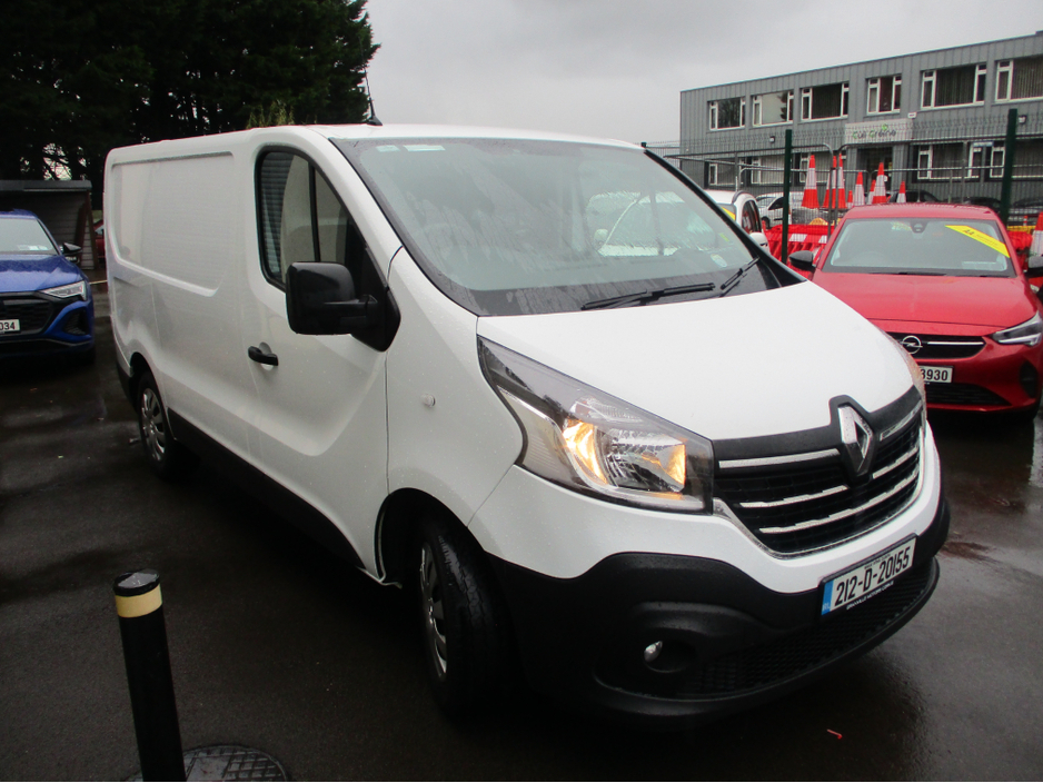 2021 Renault Trafic 2L Diesel For Sale Images