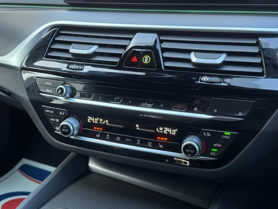 2023 BMW 5 Series 2L Diesel Hybrid For Sale Images
