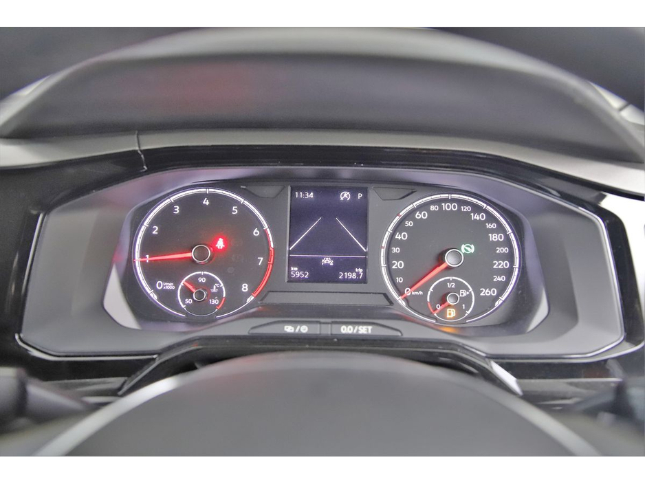 Volkswagen Polo 1.0 TSI DSG *VERY LOW KMS*UPGRADED 17" ALOYS*REVERSE CAM*PARK SENSORS* — thumbnail 18