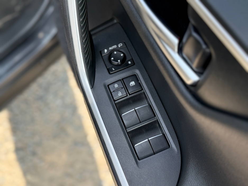 2019 Toyota Rav4 2.5L Petrol Hybrid For Sale Images
