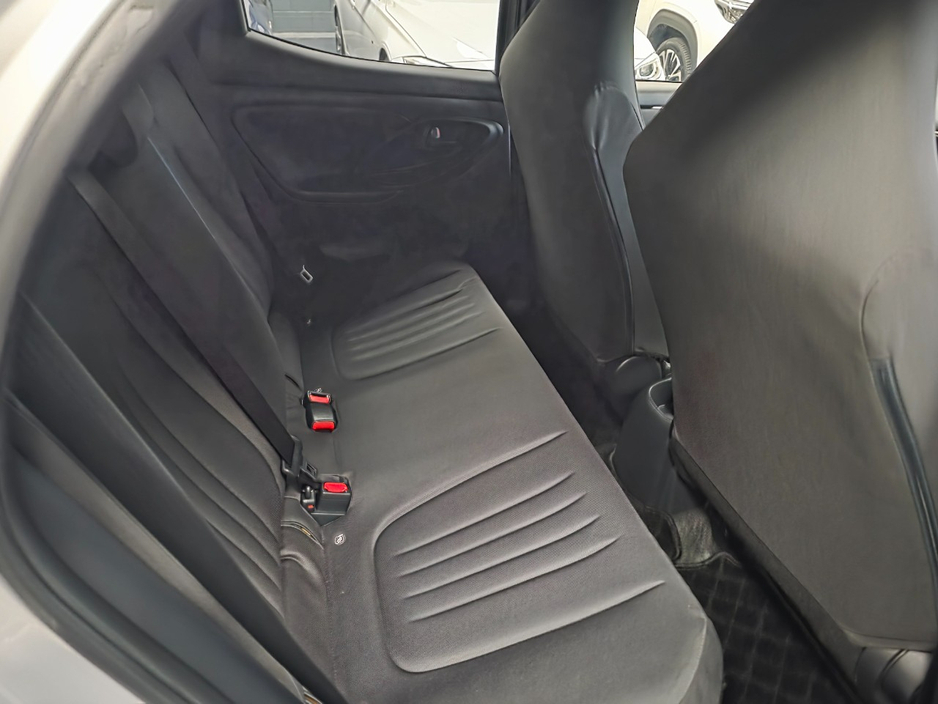 2020 Toyota Yaris 1.5L Petrol Hybrid For Sale Images