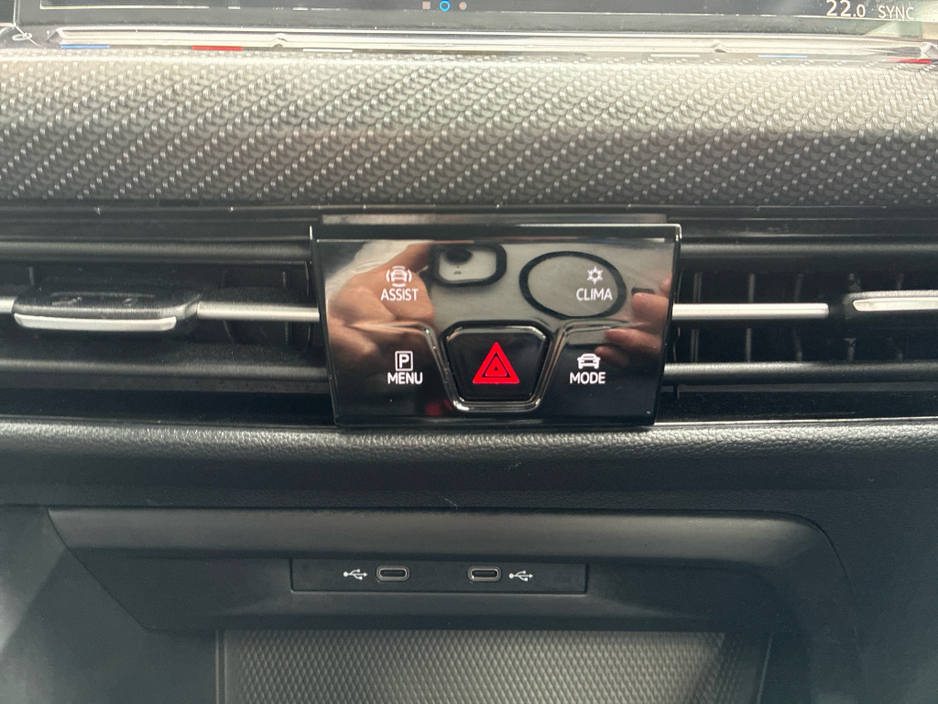 2021 Volkswagen Golf 1.5L Petrol For Sale Images