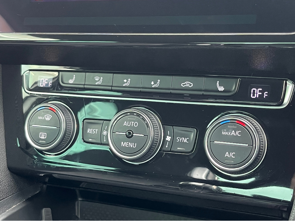 2020 Volkswagen Passat 2.0L Diesel For Sale Images