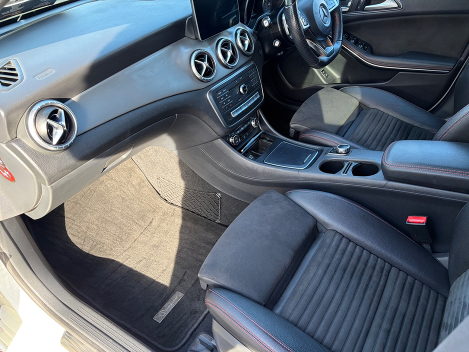 2017 Mercedes-Benz CLA Class 1.6L Petrol For Sale Images