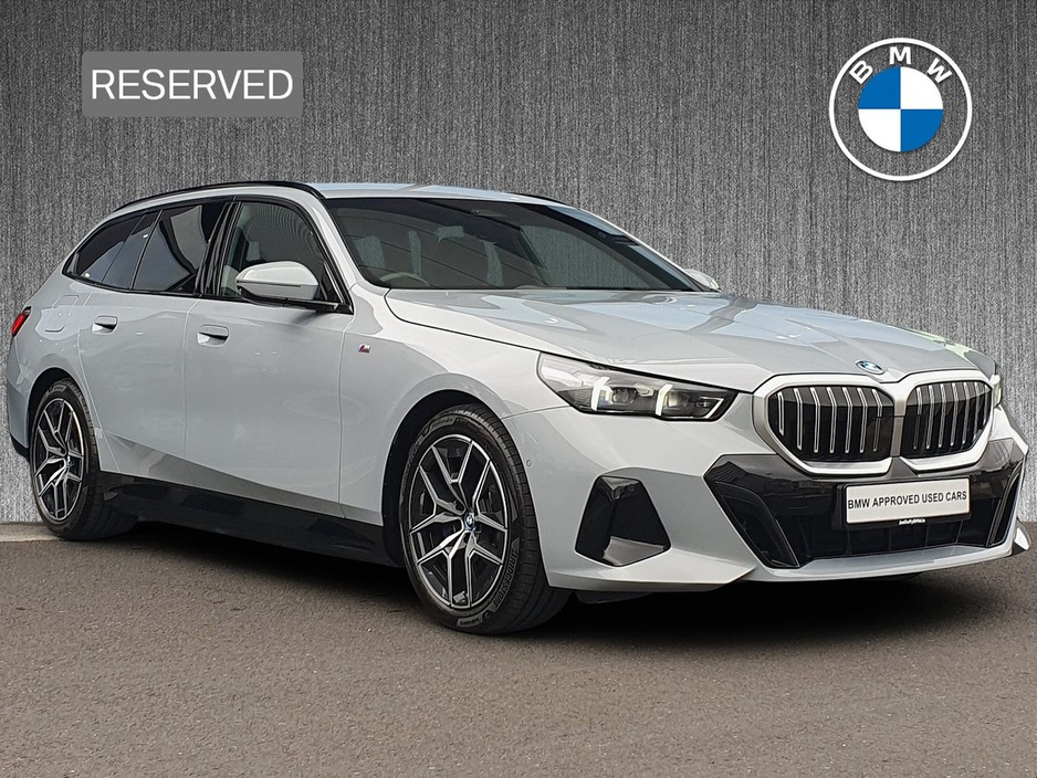 2025 BMW 5 Series 2L Petrol Plug-in Hybrid For Sale Images