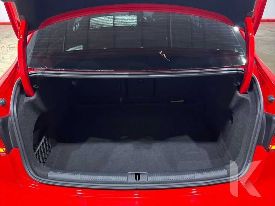 Audi A3 1.4 AUTOMATIC SALOON - FACTORY ALLOYS - CRUISE CONTOL - REAR CAMERA - MULTI FUNCTION STEERING WHEEL - HEATING / AC CONTROLS — thumbnail 13