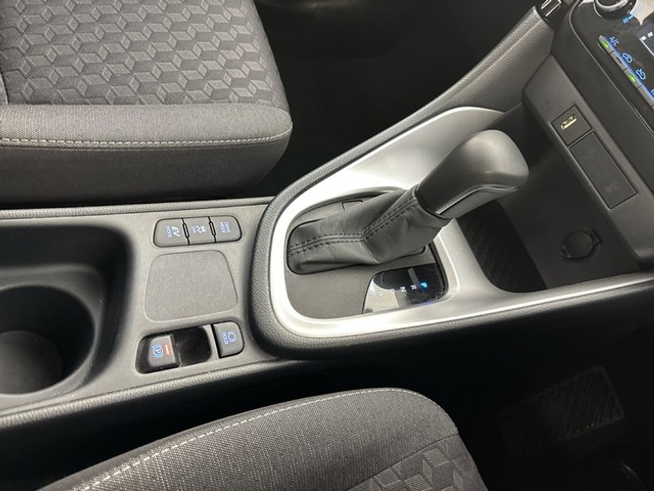 Toyota Yaris Luna — thumbnail 15
