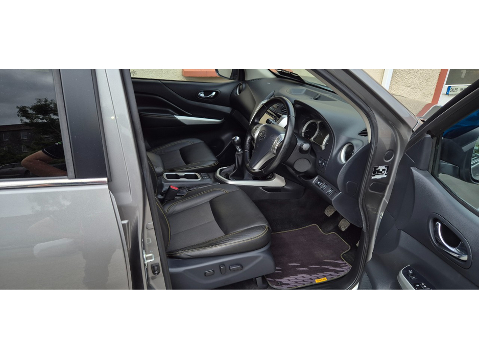 2019 Nissan Navara 2.3L Diesel For Sale Images