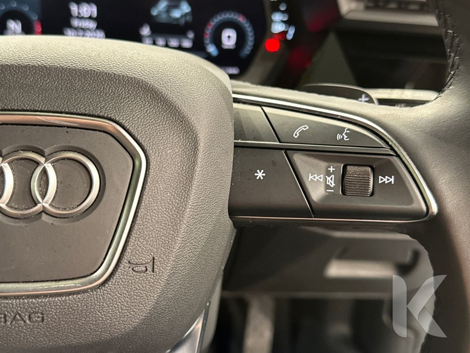 Audi A3 LIMITED EDITION MODEL - AUTOMATIC 1.0L TFSI PETROL - FACTORY ALLOYS - LED HEADLIGHTS - CRUISE CONTROL - REAR CAMERA/PARKING RADAR — thumbnail 14