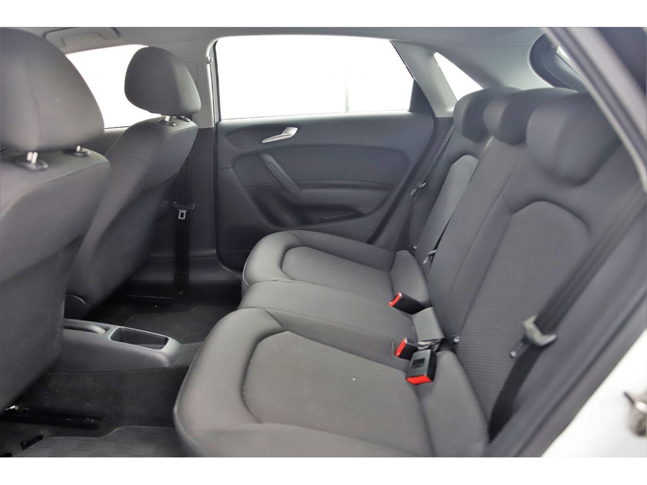 Audi A1 1.0 TFSI S-TRONIC SPORTBACK 5DR *PARK SENSORS* — thumbnail 16