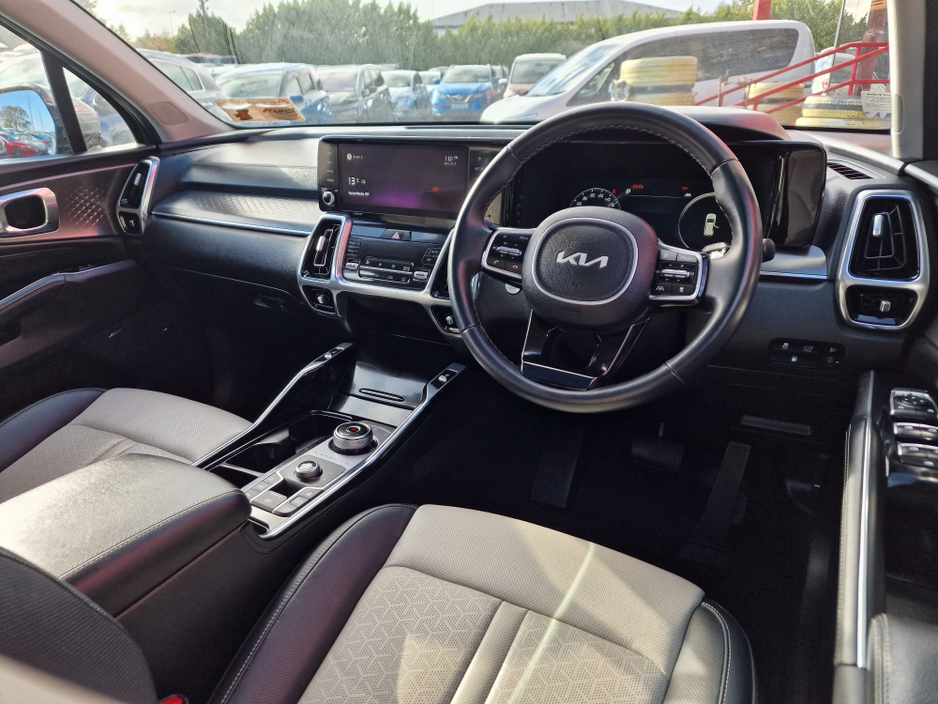 2022 Kia Sorento 1.6L Petrol Plug-in Hybrid For Sale Images