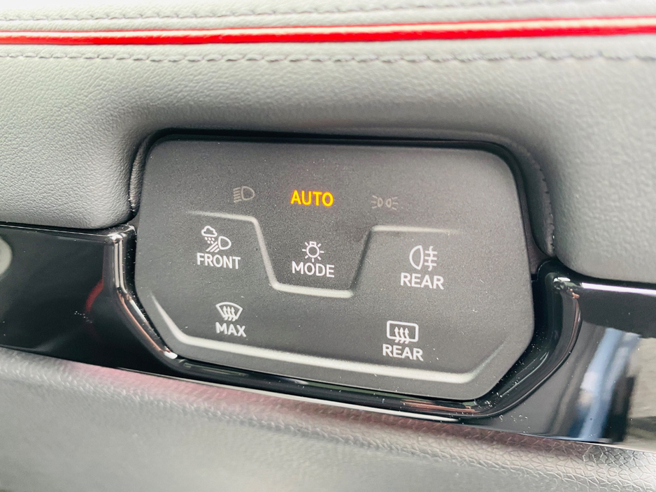 2025 Volkswagen ID.7 0L Electric For Sale Images