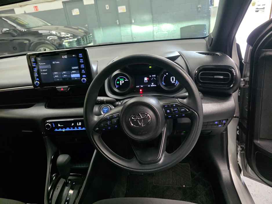 2020 Toyota Yaris 1.5L Petrol Hybrid For Sale Images