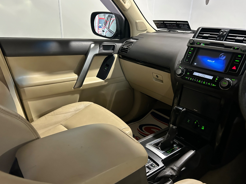 2015 Toyota Landcruiser 3L Diesel For Sale Images