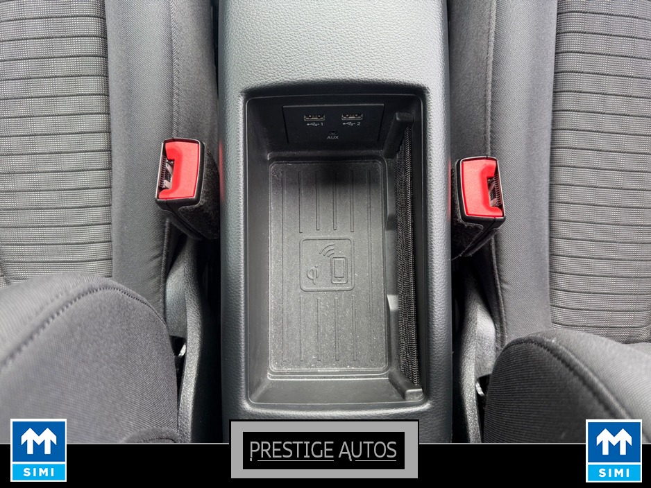 Audi A3 1.4 30TFSI AUTO BLACK EDITION *CAR ID 38* — thumbnail 32