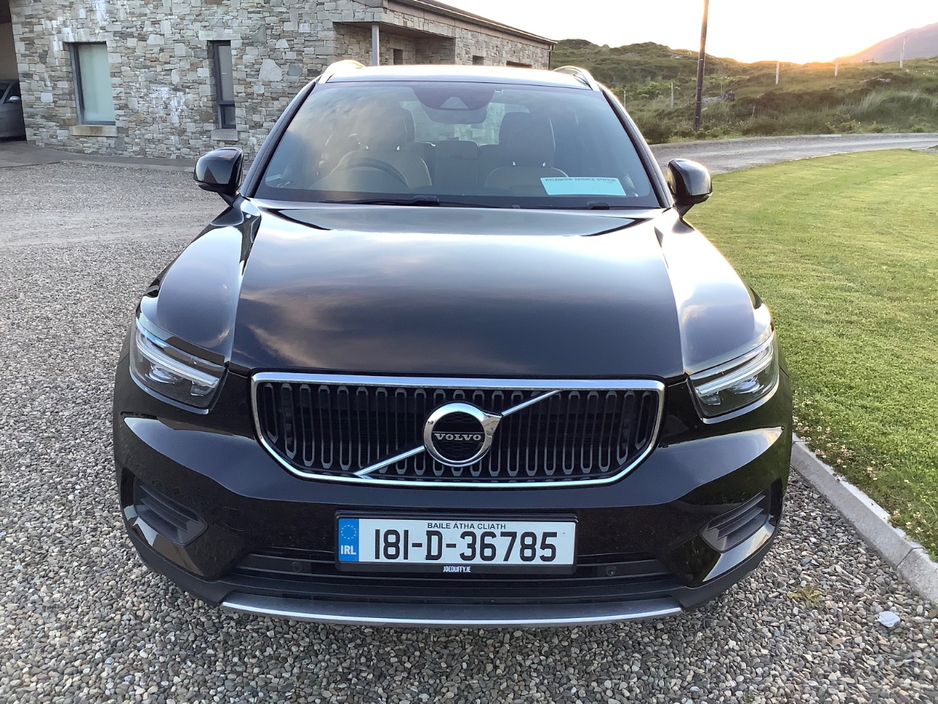 2018 Volvo XC40 2L Diesel For Sale Images