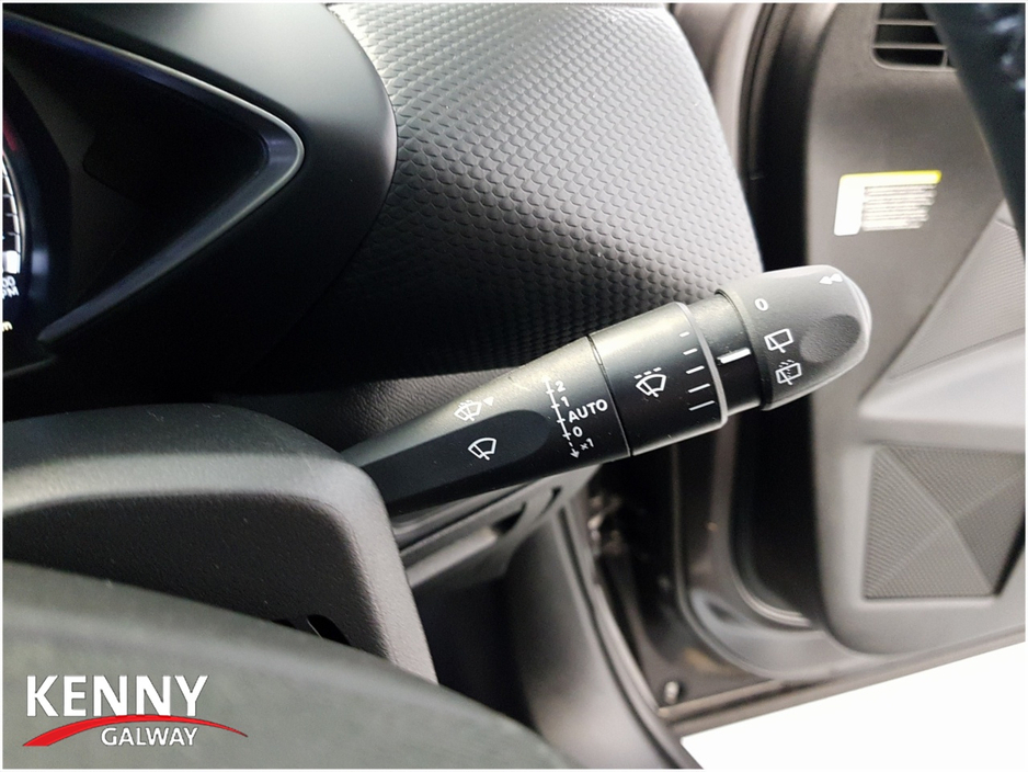 2025 DS Automobiles DS 3 1.2L Petrol For Sale Images