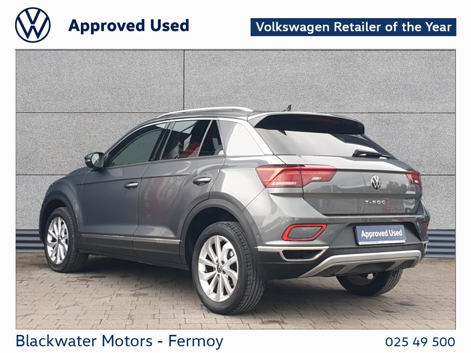 Volkswagen T-Roc 2.0TDI 116BHP STYLE WITH REAR VIEW CAMERA — thumbnail 15
