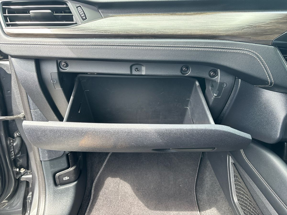 2022 Ford Kuga 2.5L Petrol Hybrid For Sale Images