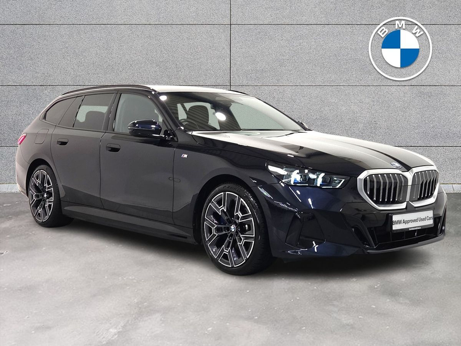 2025 BMW 5 Series 2L Petrol Plug-in Hybrid For Sale Images