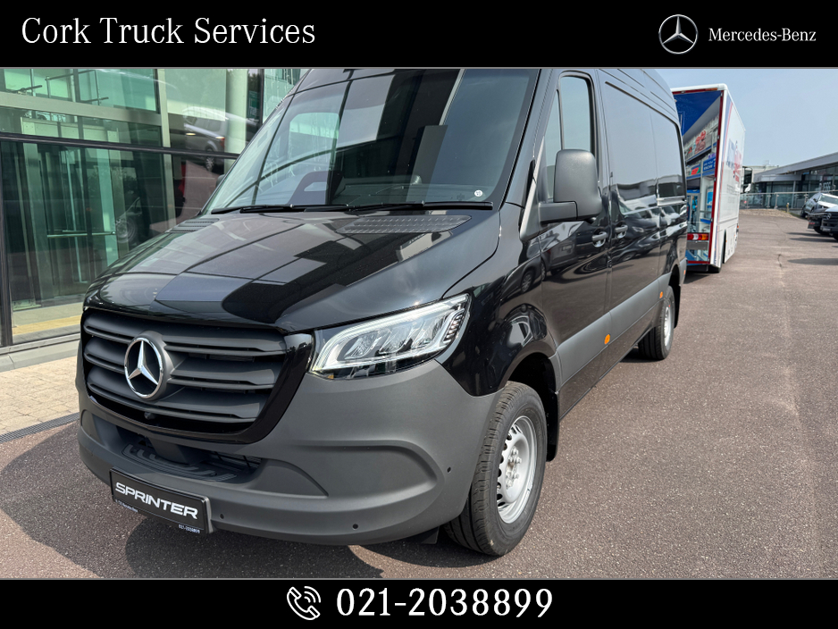 Used Mercedes-Benz Sprinter 319.36 Select Automatic  (2025)
