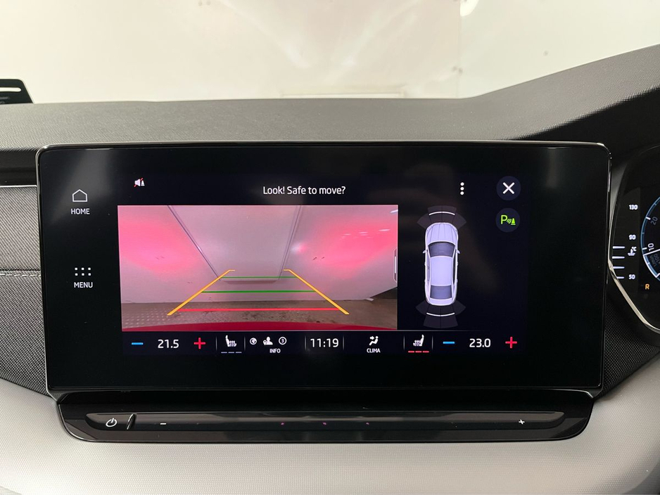 Skoda Octavia Style DSG 2.0TDI 115BHP - Reversing Camera - Sat Nav - Climate Control - Heated Seats - Keyless Start - Apple CarPlay/Android Auto — thumbnail 14