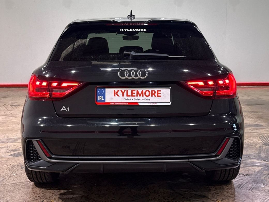 Audi A1 1.5 TFSI AUTOMATIC S LINE - UPGRADED FACTORY ALLOYS - FLAT BOTTOM STEERING WHEEL - HEATED SEATS - DIGITAL DASH — thumbnail 4