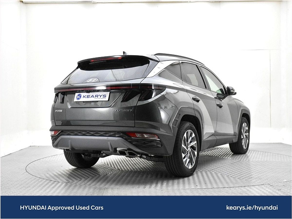 Hyundai Tucson Executive Plus w 2 Tone Roof — thumbnail 12