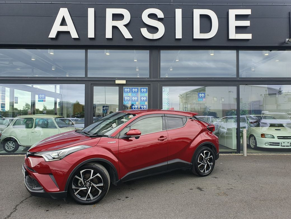 Toyota C-HR HALF LEATHER * 1.8 SELF CHARGING HYBRID