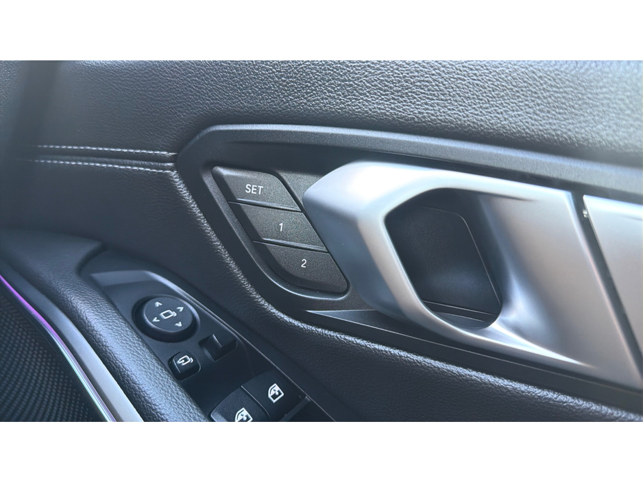 2021 BMW 3 Series 2L Diesel For Sale Images
