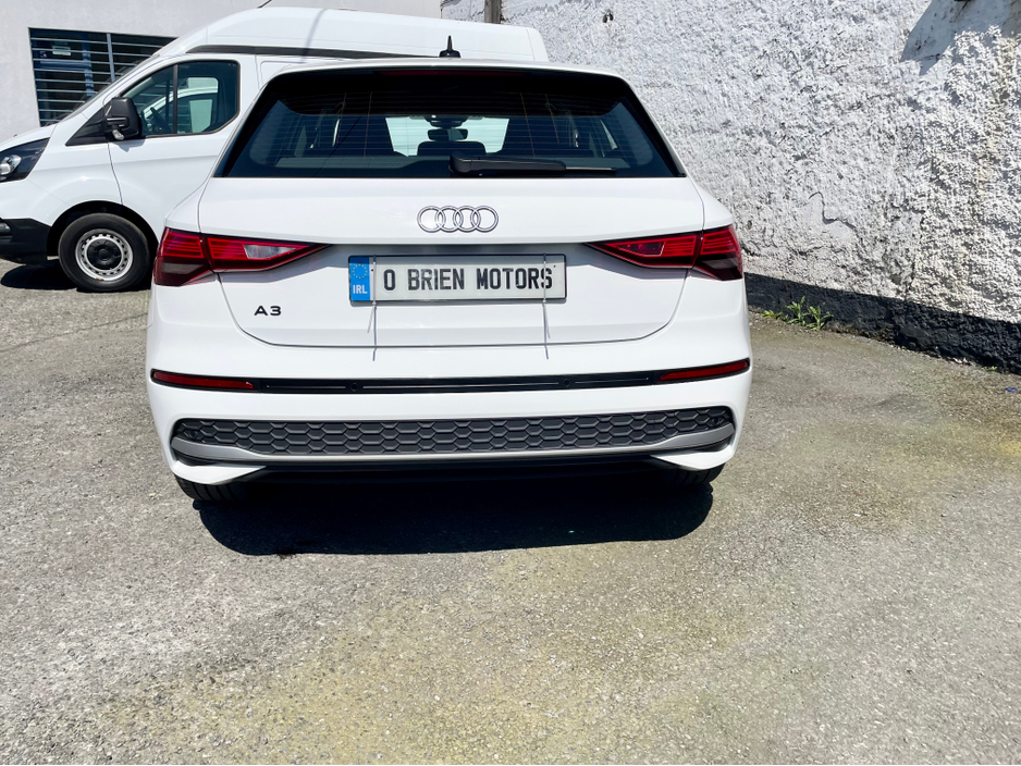 2025 Audi A3 1.5L Petrol Plug-in Hybrid For Sale Images