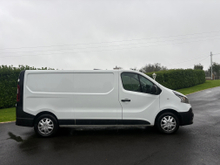 2021 Renault Trafic 2L Diesel For Sale Images