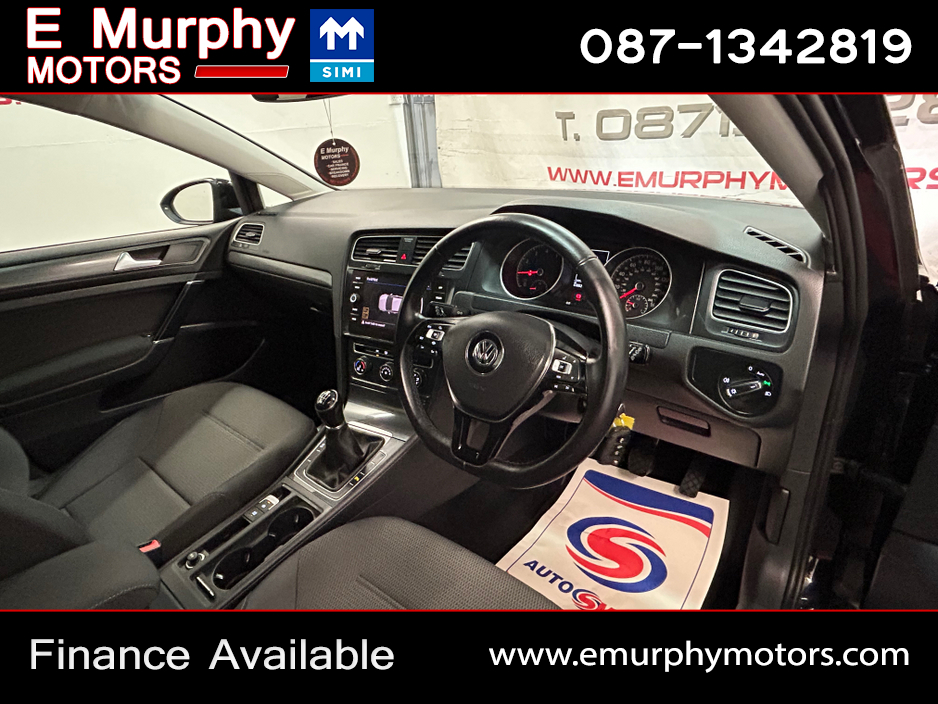 2019 Volkswagen Golf 1.5L Petrol For Sale Images