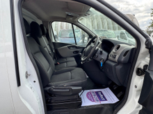 2021 Renault Trafic 2L Diesel For Sale Images