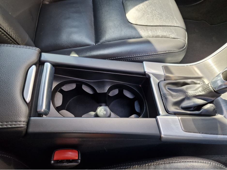2015 Volvo XC60 2.0L Diesel For Sale Images