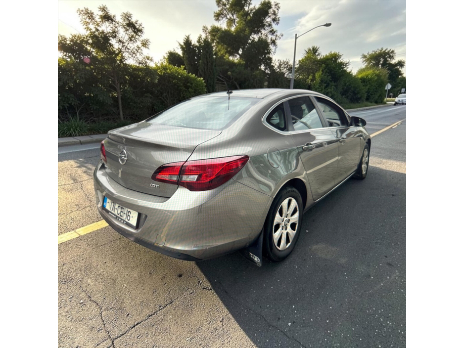 2017 Opel Astra 1.6L Diesel For Sale Images
