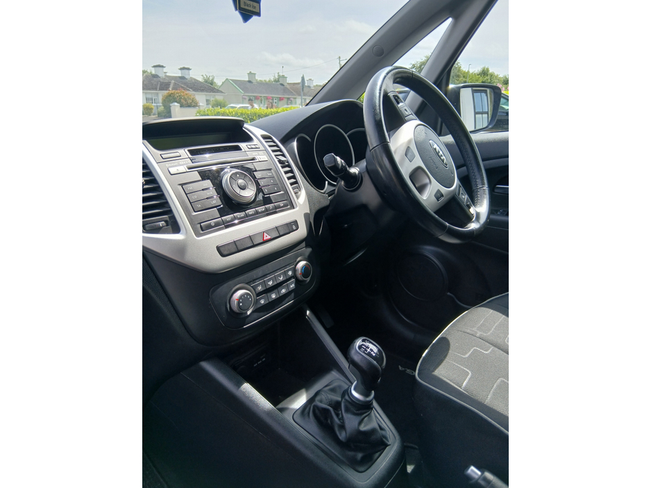 Kia Venga 1.4 ELITE DIESEL 5DR — thumbnail 9