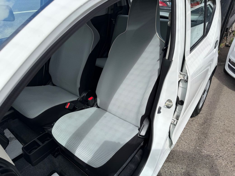 Suzuki Alto 1.0 PETROL, AUTOMATIC, LOW MILEAGE, FINANCE, WARRANTY, 5 STAR REVIEWS — thumbnail 25