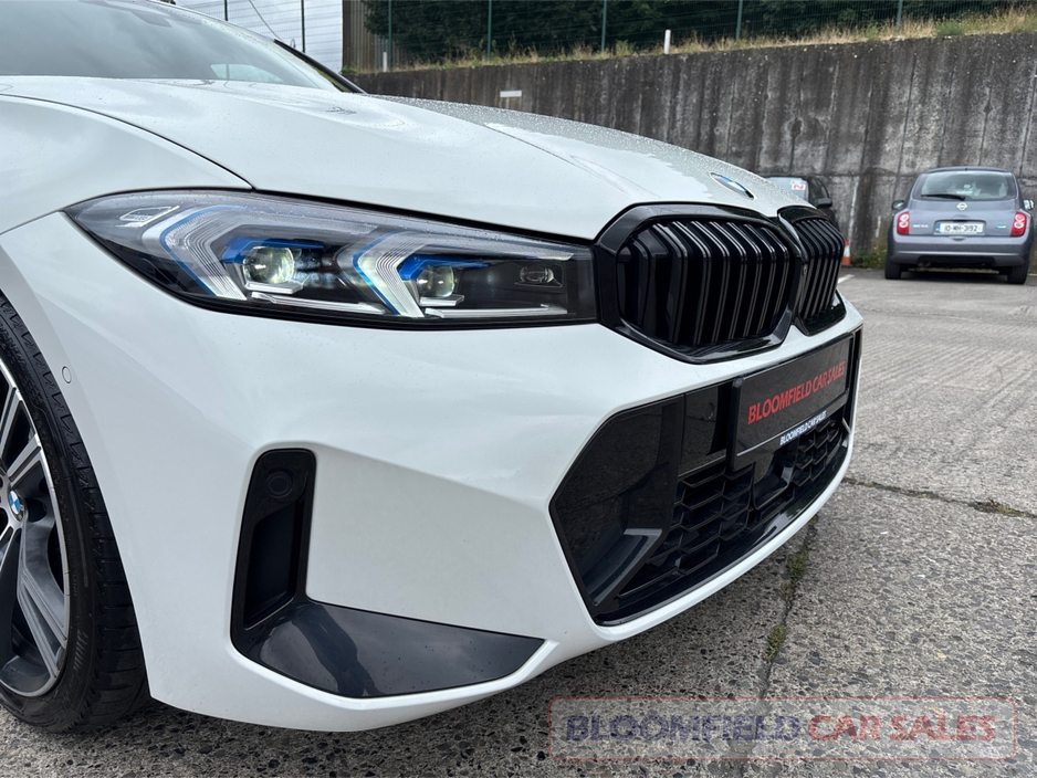 BMW 3 Series ** DEPOSIT TAKEN** 320D MSPORT , AUTO // ULTRA LOW MILEAGE — thumbnail 34