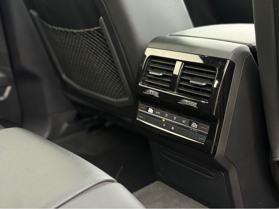 2022 Volkswagen Touareg 3L Diesel For Sale Images