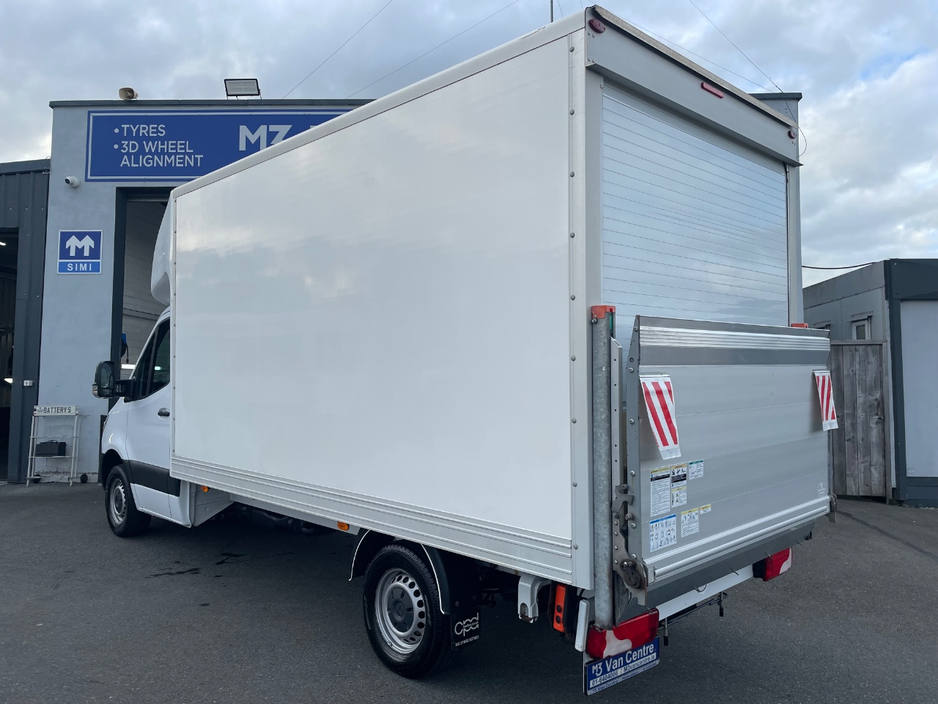 2023 Mercedes-Benz Sprinter 2L Diesel For Sale Images