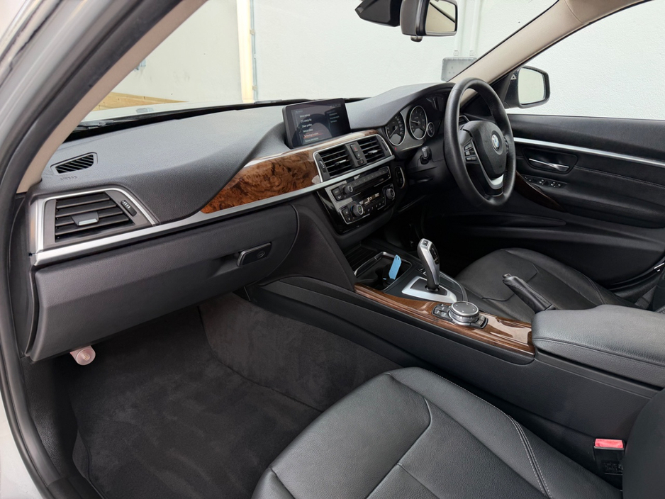 BMW 3 Series 320D SE LUXURY DIESEL AUTOMATIC // FULL HEATED ELECTRIC LEATHER // LANE ASSIST // PRIVACY PACK // STUNNING EXAMPLE // AA APPROVED 2026 — thumbnail 20