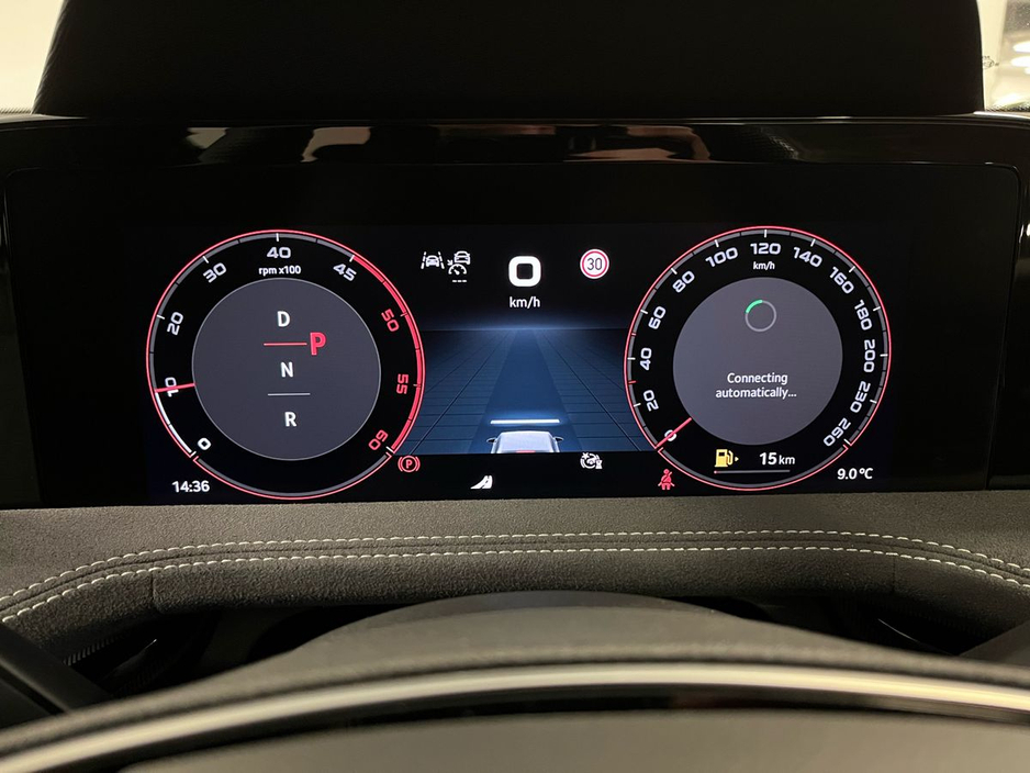 Skoda Superb Sportline DSG 2.0TDI 150BHP - Reversing Camera - Ambient Lighting - Climate Control - Electric Heated Memory Seats - Keyless Start - Apple CarPlay/Android Auto — thumbnail 17