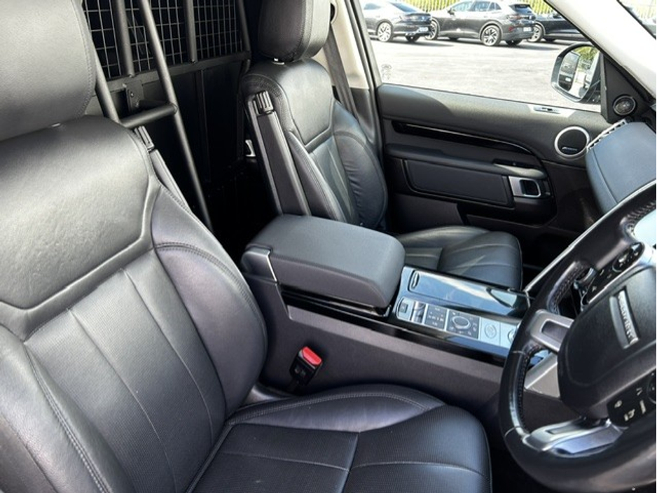 2019 Land Rover Discovery 3L Diesel For Sale Images