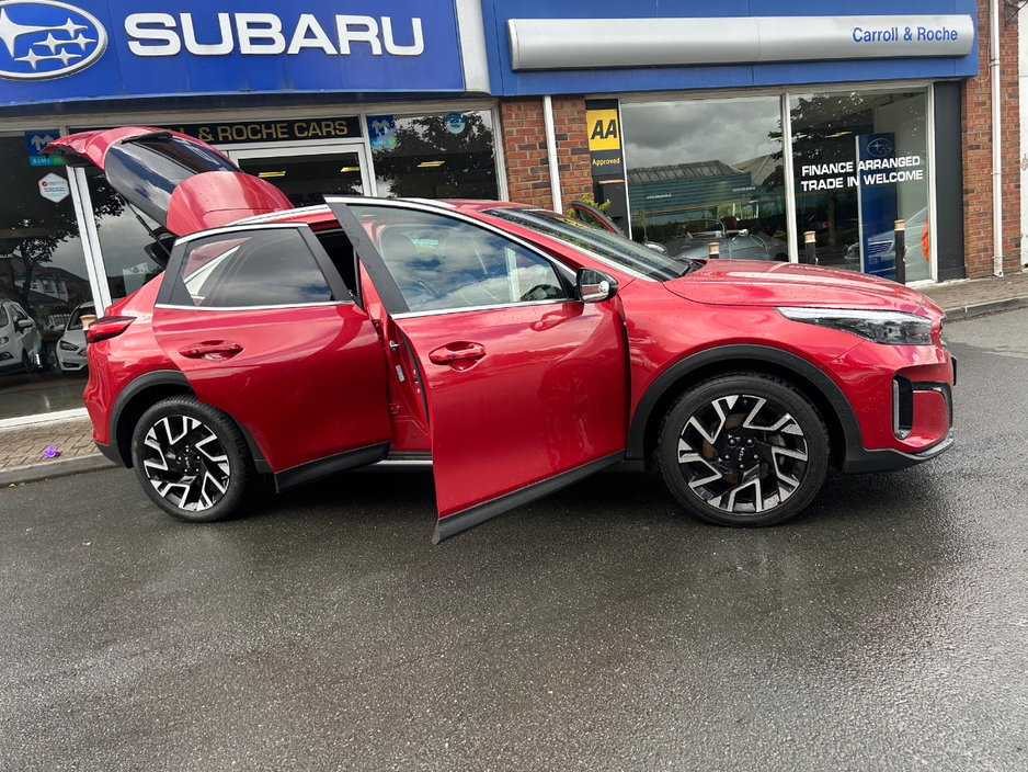 2023 Kia XCeed 1.6L Petrol Plug-in Hybrid For Sale Images