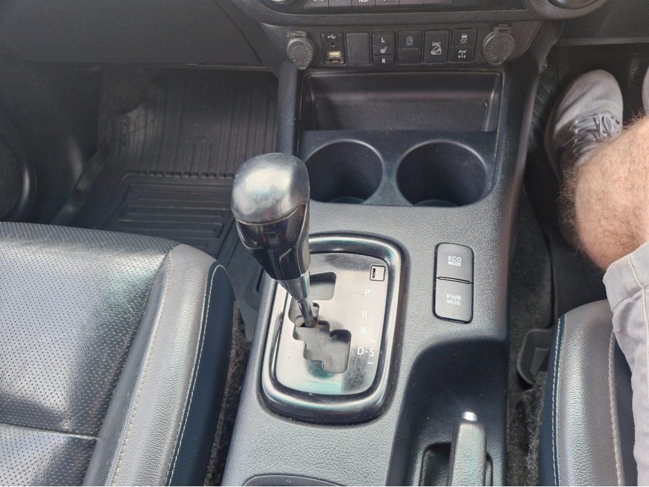 2021 Toyota Hilux 2.8L Diesel For Sale Images
