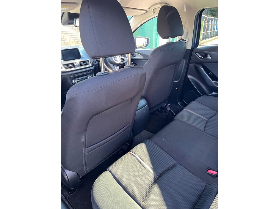 Mazda Mazda3 2.2 D 150PS EXECUTIVE SE 4DR — thumbnail 9
