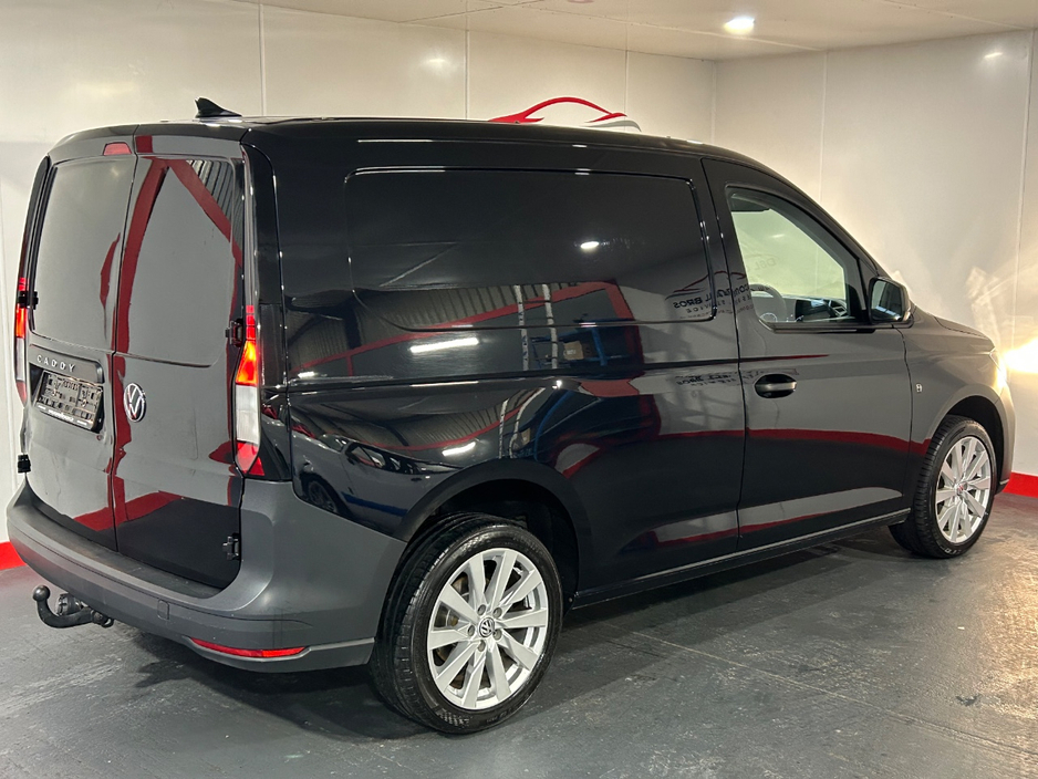 2023 Volkswagen Caddy 2L Diesel For Sale Images