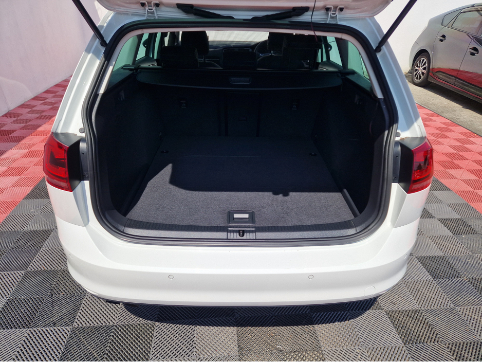 2014 Volkswagen Golf 1.4L Petrol For Sale Images