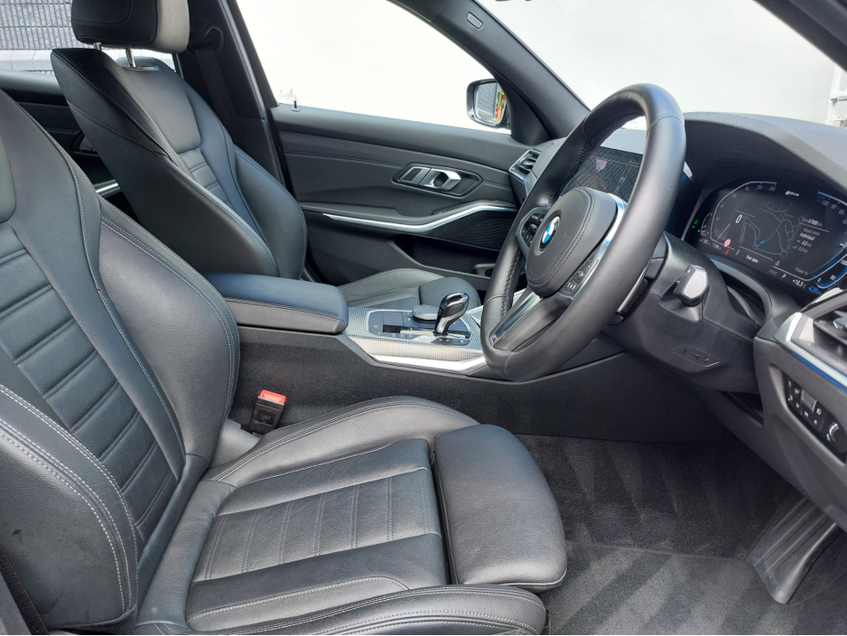 2021 BMW 3 Series 2.0L Petrol Plug-in Hybrid For Sale Images